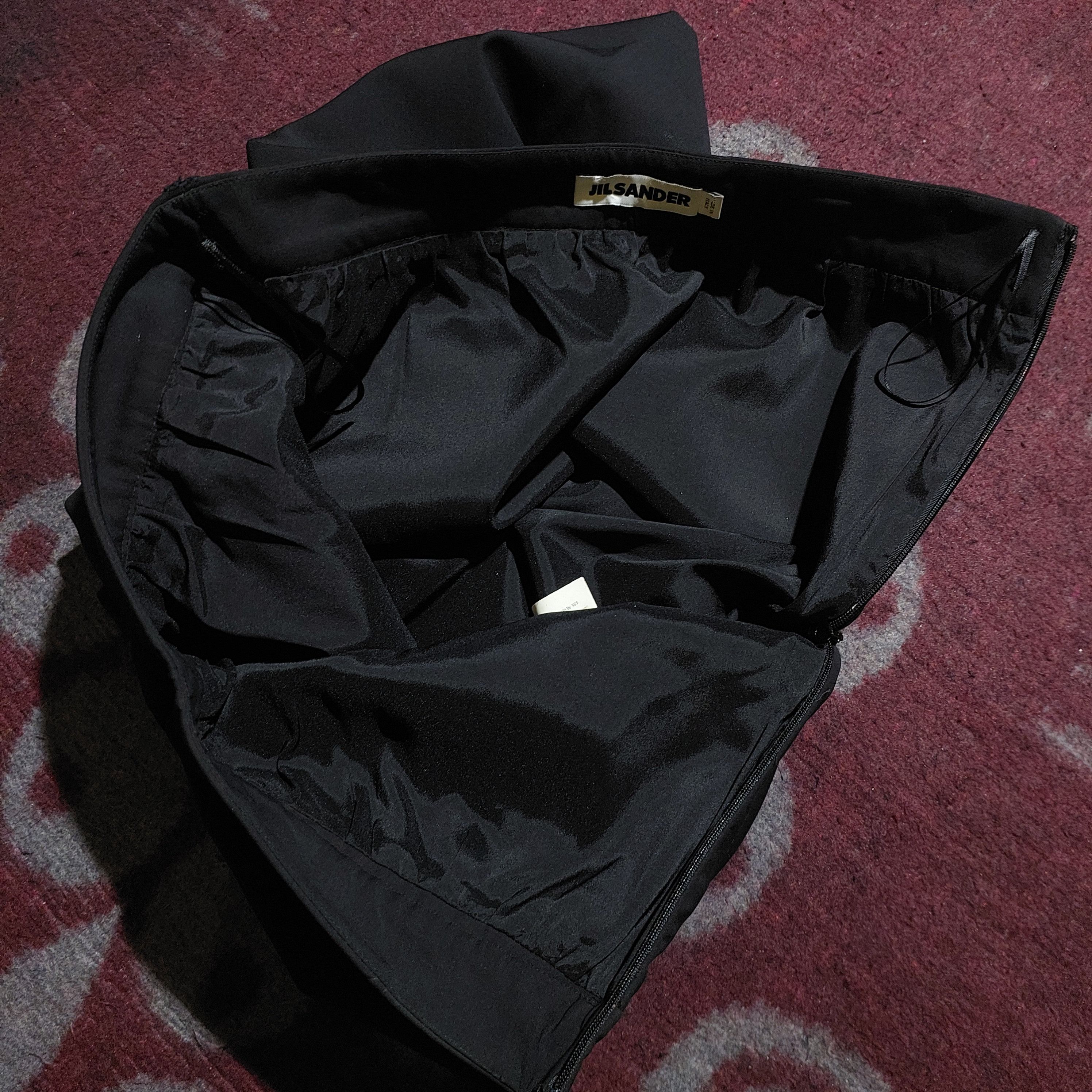Jil Sander Jil sander nylon black midi skirt Size 30" / US 8 / IT 44 - 9 Thumbnail