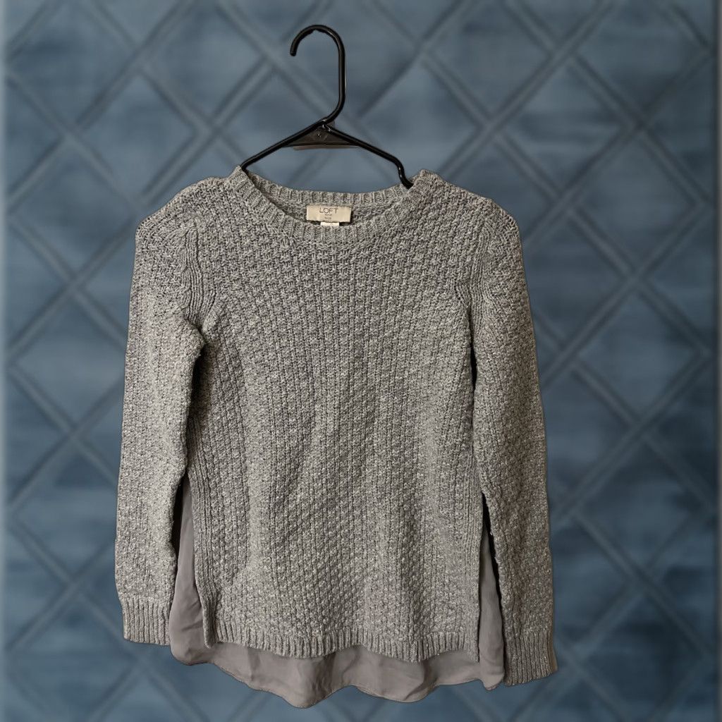 Loft VINTAGE LOFT Sweater Pullover Womens XSP Gray Long Sleeve Crew Neck Cute Mix Media Size XS / US 0-2 / IT 36-38 - 1 Thumbnail