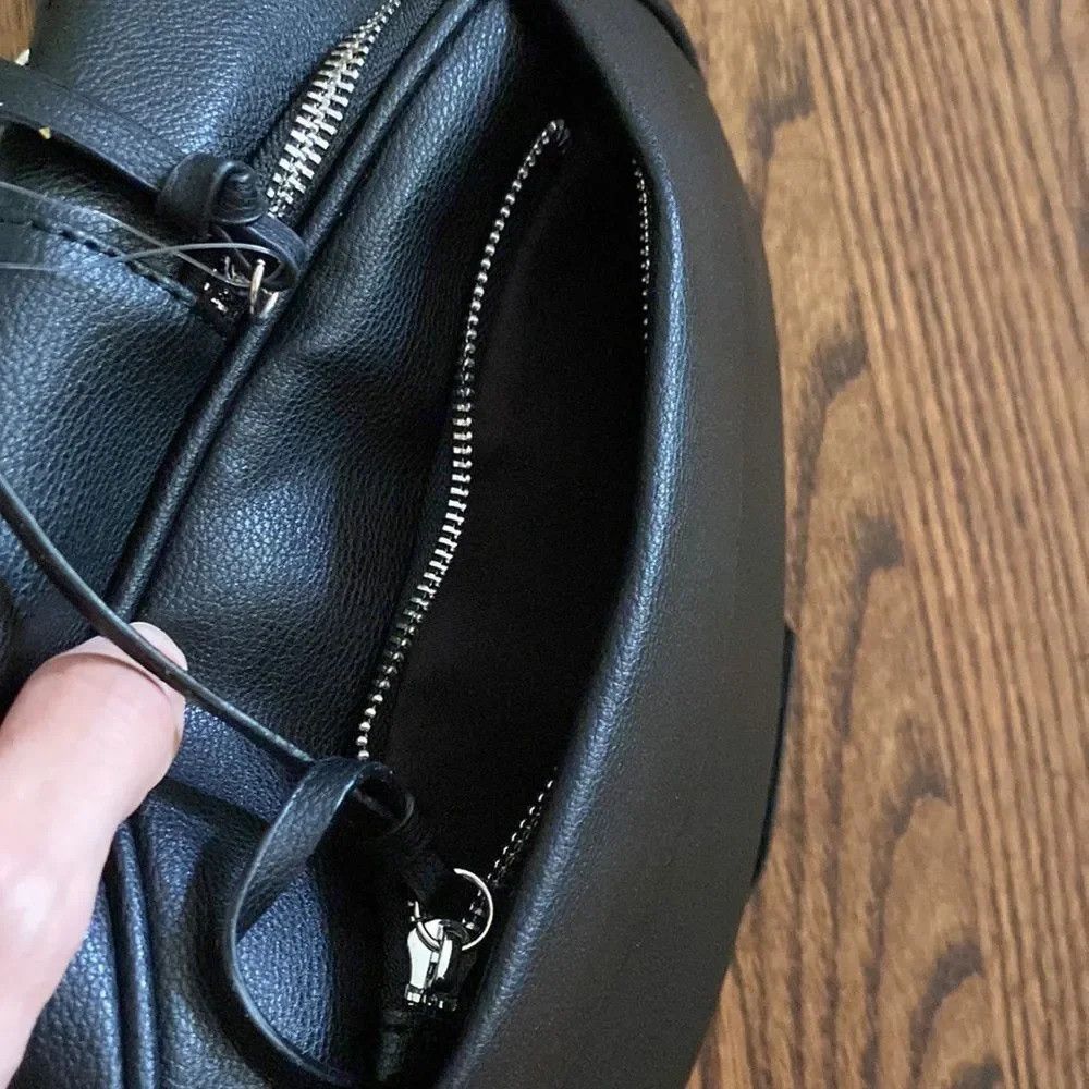 Other Le Miel Black Vegan Leather Shoulder Bag Mutliple Pockets W Size ONE SIZE - 3 Thumbnail