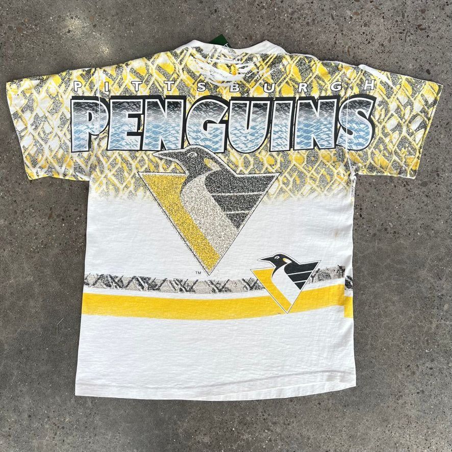 NHL × Vintage Vintage 90s Pittsburgh Penguins AOP All Over Print Tee Size US L / EU 52-54 / 3 - 4 Thumbnail