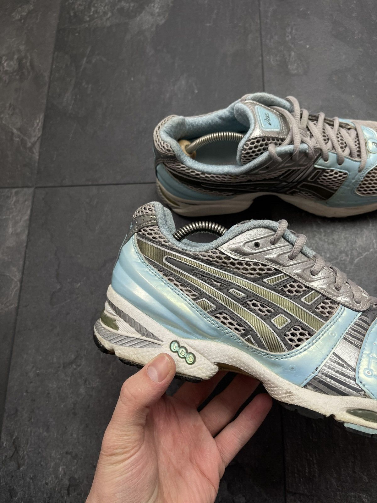 Asics × Streetwear × Vintage Vintage asics gel nimbus rare low top sneakers Size US 7 / EU 40 - 2 Thumbnail