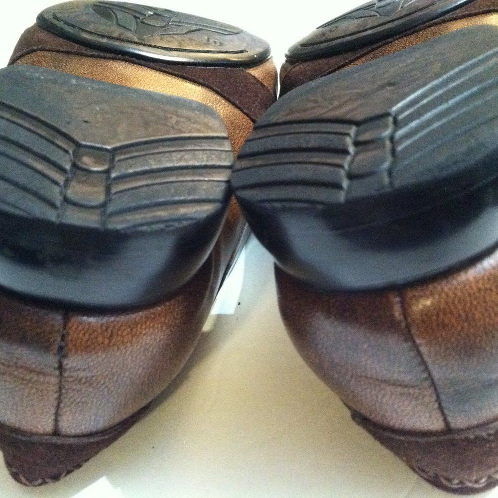 Robert Wayne ROBERT WAYNE MENS BROWN SLIP-ON DRESS SHOES SIZE: 10M Size US 10 / EU 43 - 10 Thumbnail
