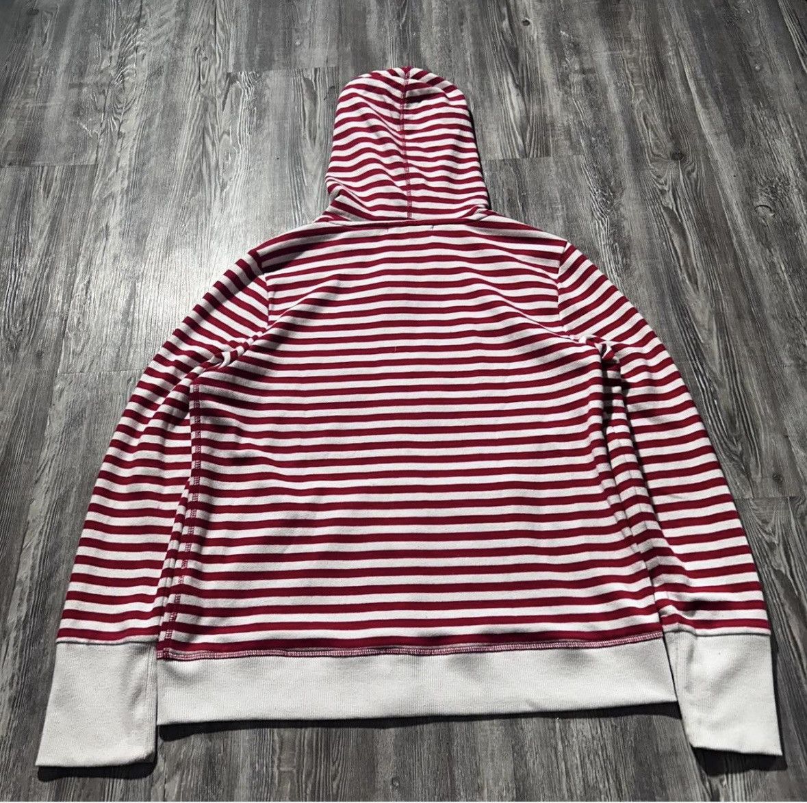 Tommy Hilfiger Tommy Hilfiger red/ striped hoodie Size US L / EU 52-54 / 3 - 3 Thumbnail