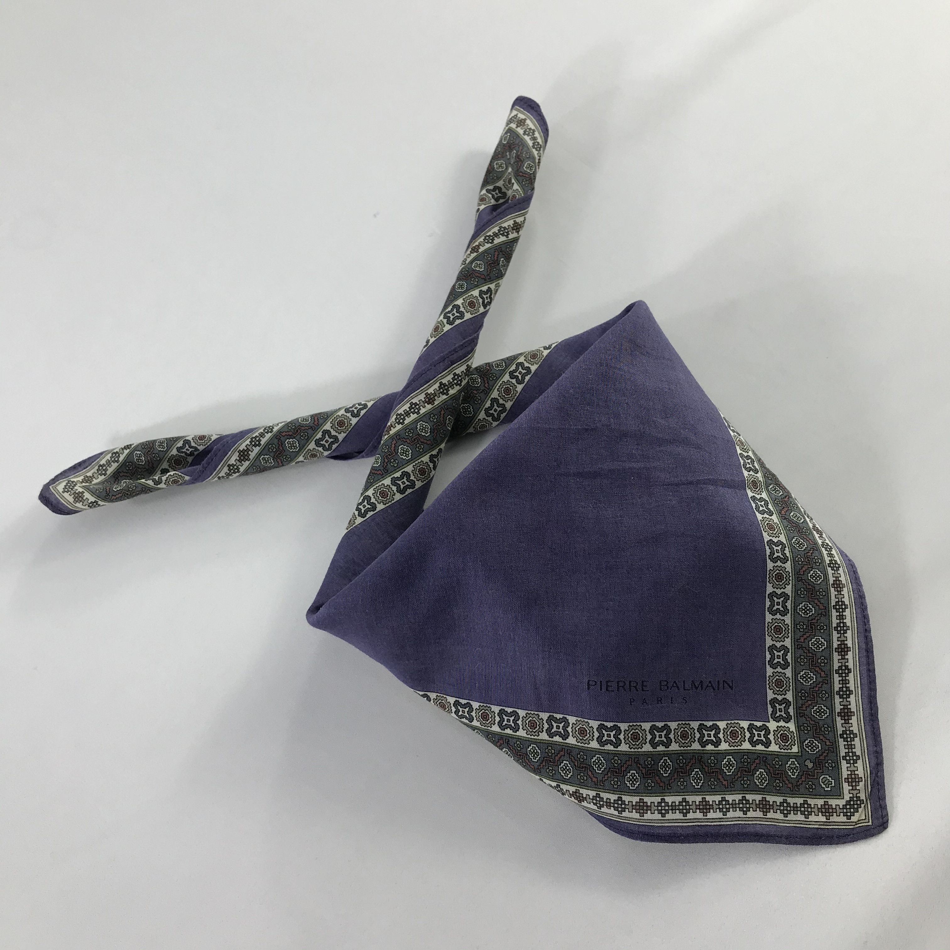 Pierre Balmain × Vintage Pierre Balmain Bandana / Handkerchief / Neckerchief - S778 Size ONE SIZE - 4 Thumbnail