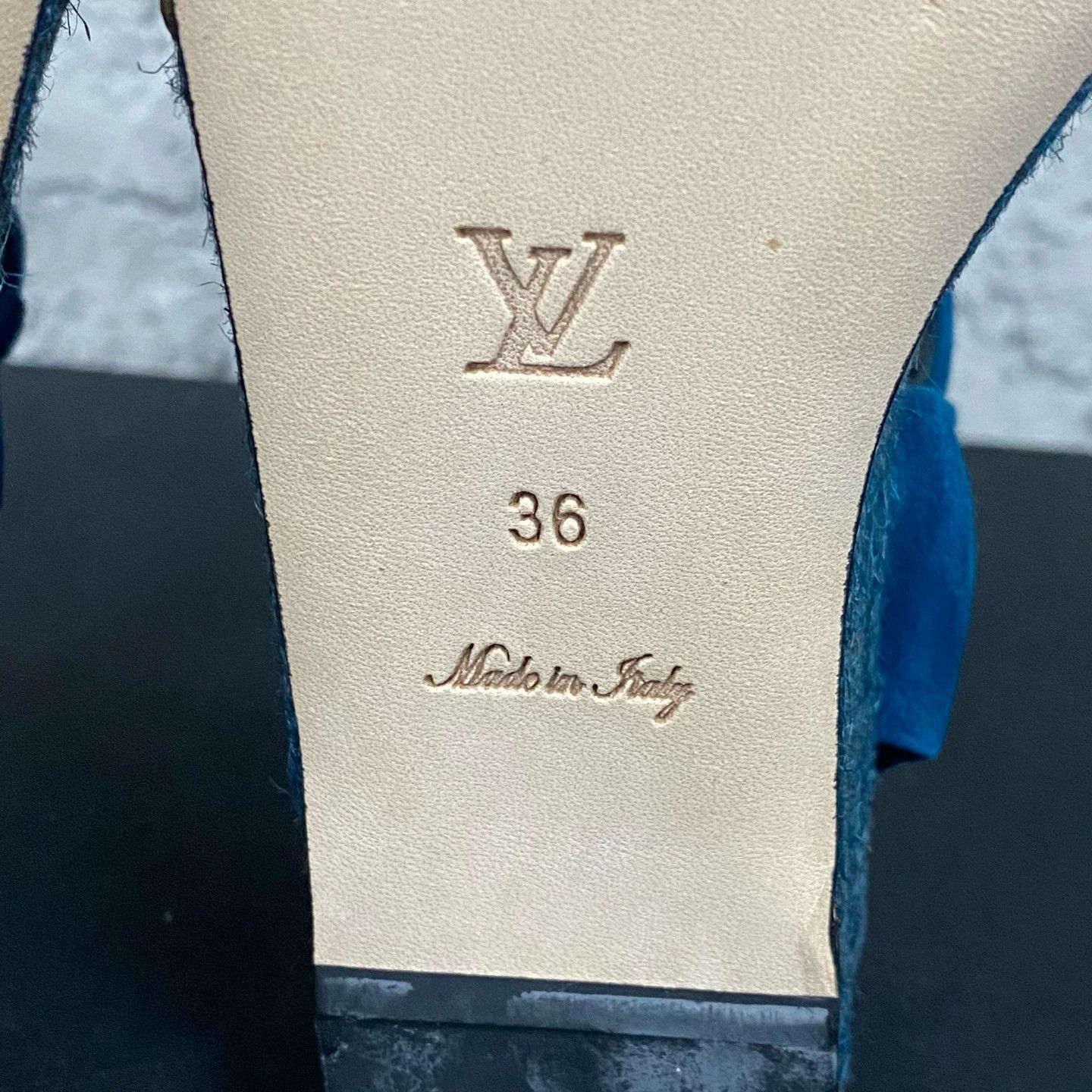Louis Vuitton LV new women's sandals 36 Size US 5.5 / IT 35.5 - 8 Thumbnail