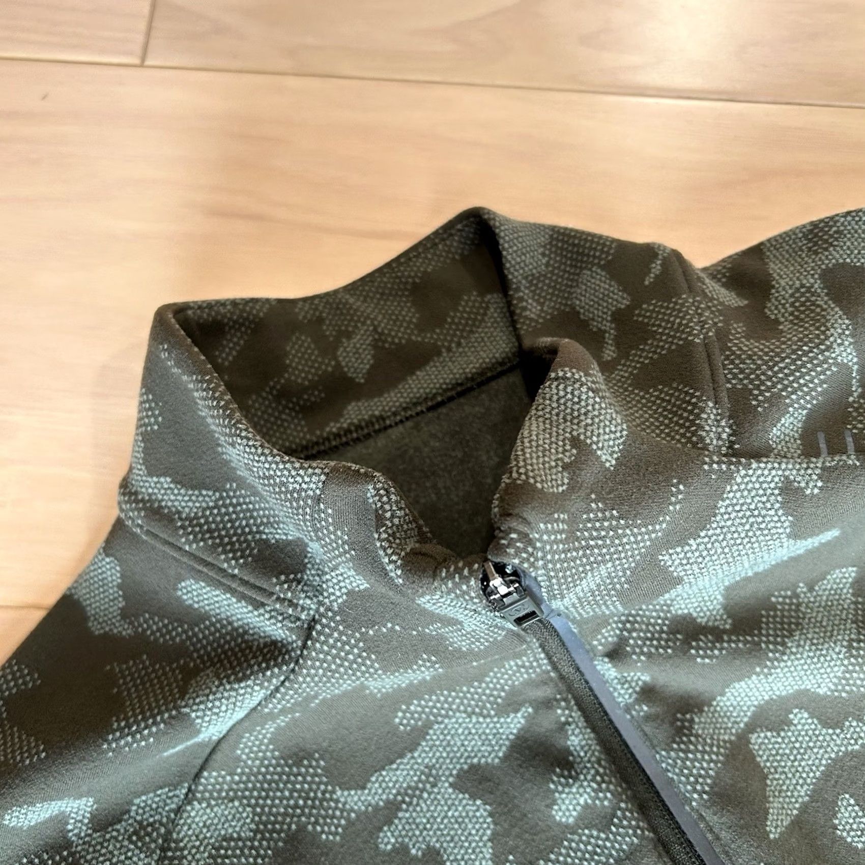Lululemon VINTAGE not applicable Surge Warm 1/2 Zip Jacquard Camo Pullover Men’s Medium Size US M / EU 48-50 / 2 - 3 Thumbnail