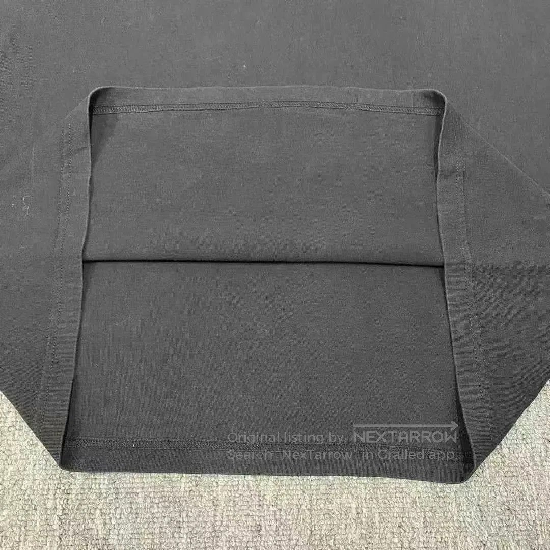 Balenciaga balenciaga blue letter t. Size US S / EU 44-46 / 1 - 4 Thumbnail