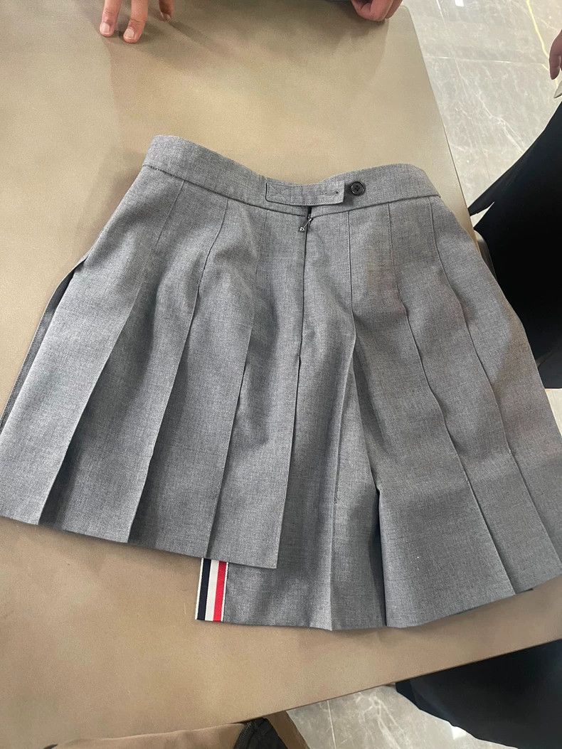 Thom Browne Thom Browne accordion pleated skirt Size 27" / US 4 / IT 40 - 1 Thumbnail