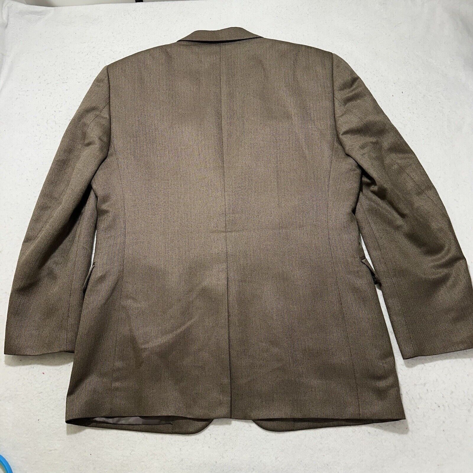 Jos. A. Bank Jos. A. Bank 42R Silk + Camel Hair Herringbone Suit Jacket Size 42R - 14 Thumbnail