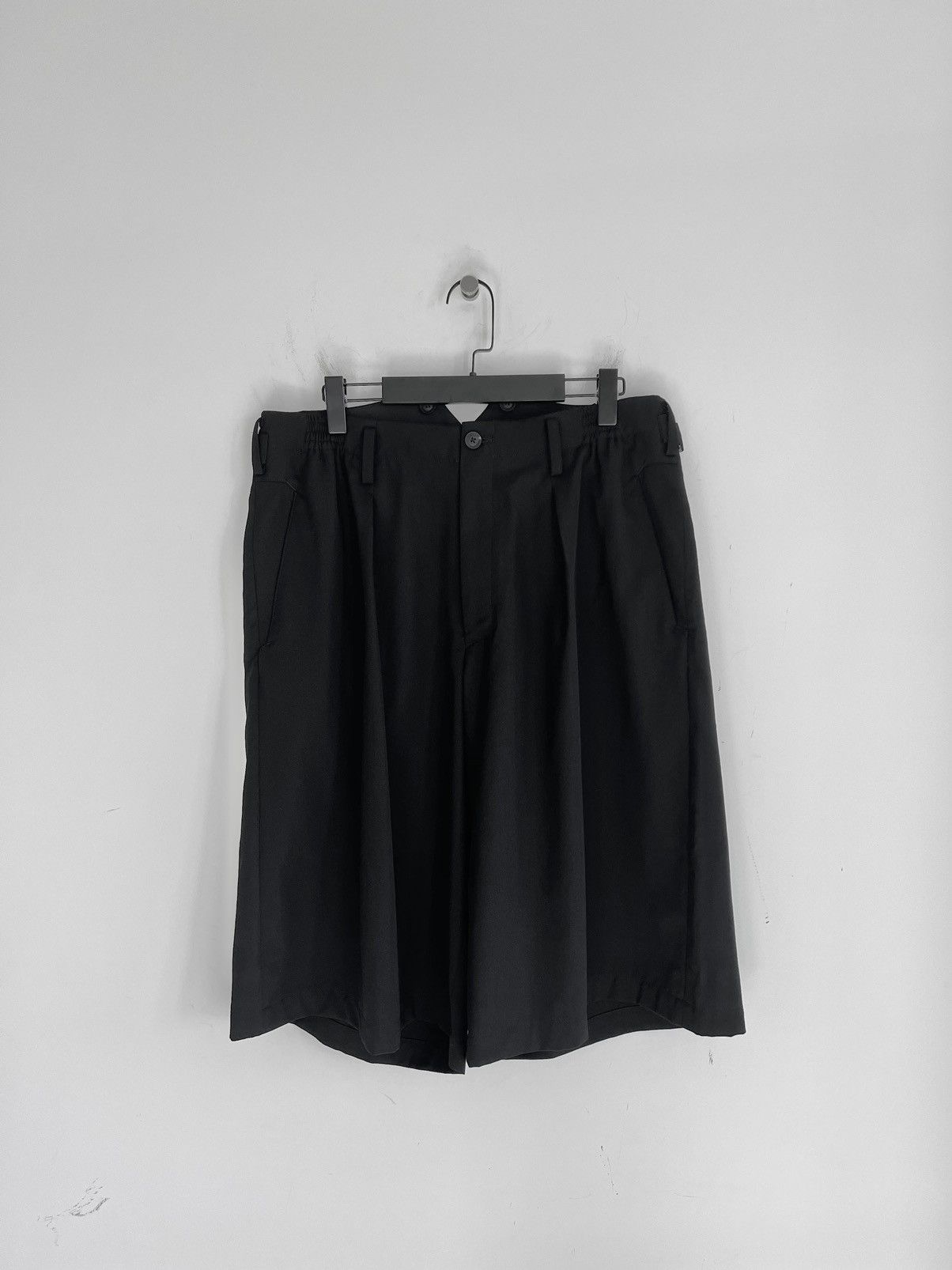 Yohji Yamamoto Yohji Yamamoto Pour Homme - W/Gabardine 1-Tuck Wide Shorts Size US 30 / EU 46 - 4 Thumbnail