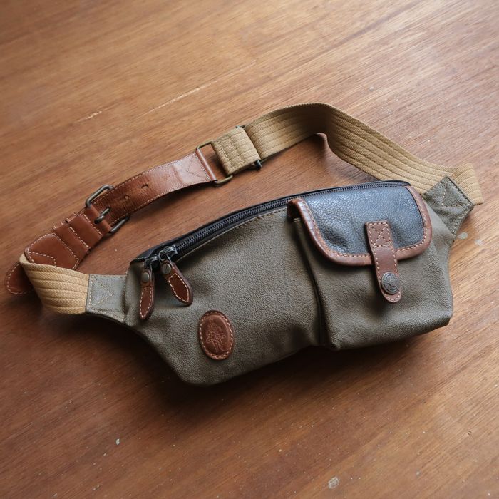 Cp company discount waist bag sale