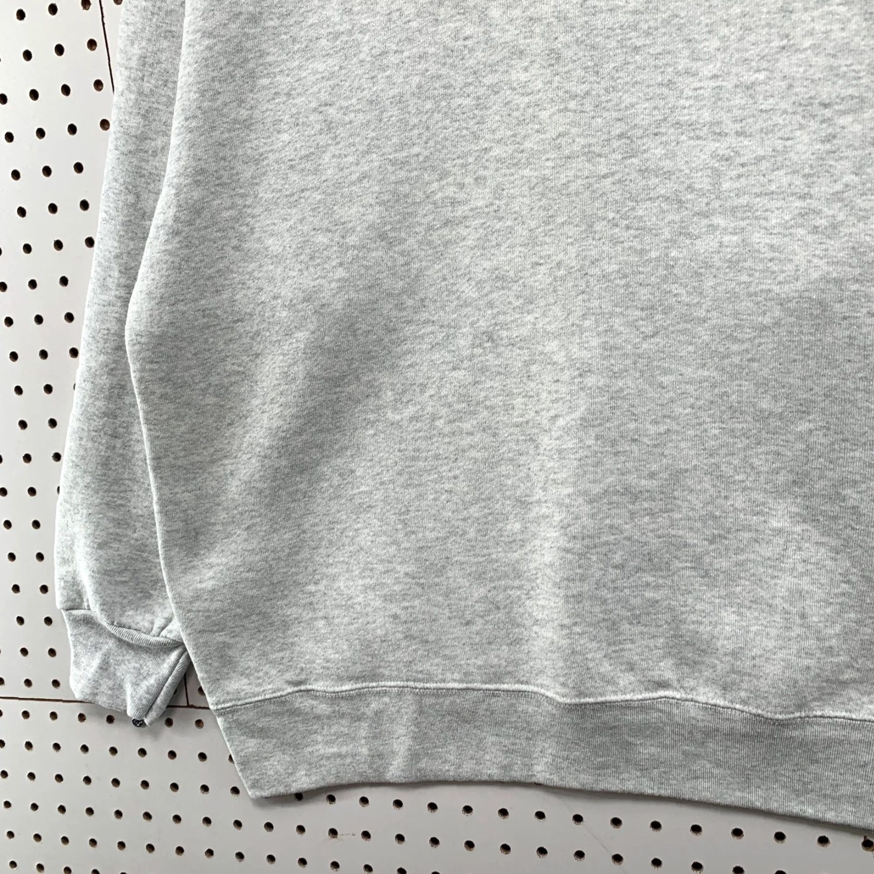 Fruit Of The Loom VINTAGE TV Guide Sweatshirt Mens Large Gray Crewneck Fleece DAD Cyber Punk Size US L / EU 52-54 / 3 - 3 Thumbnail