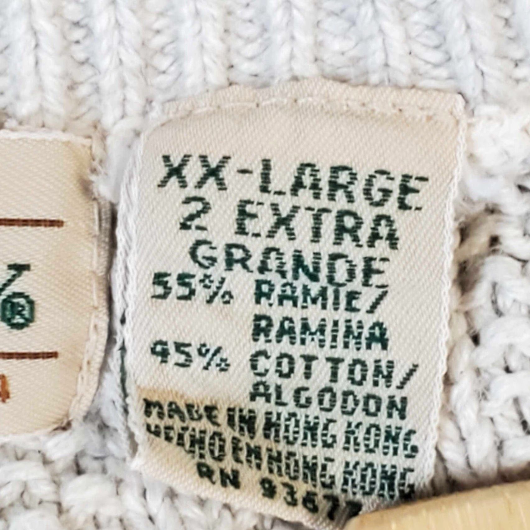 Vintage VINTAGE St. John’s Bay Sweater Mens 2XL White 100% Cotton Crew Neck Pullover Knit Regular All Seasons Brethyable 80s 90s Classic Preppy Size US XXL / EU 58 / 5 - 6 Thumbnail