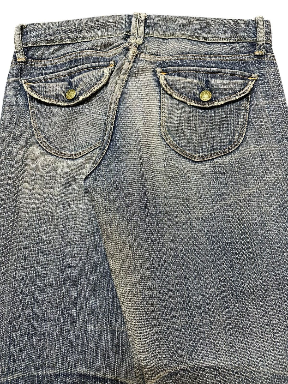 Uniqlo Vintage Japanese Uniqlo Faded Wash Distress Wide Leg Jeans Size US 30 / EU 46 - 6 Thumbnail