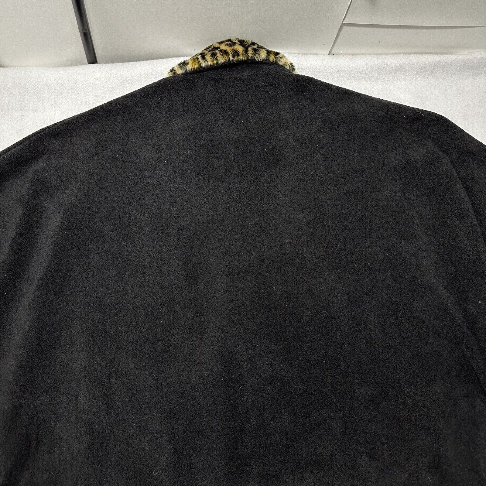 Other Worthington One Size Fleece Cape Poncho Faux Fur Leopard Size ONE SIZE - 11 Thumbnail