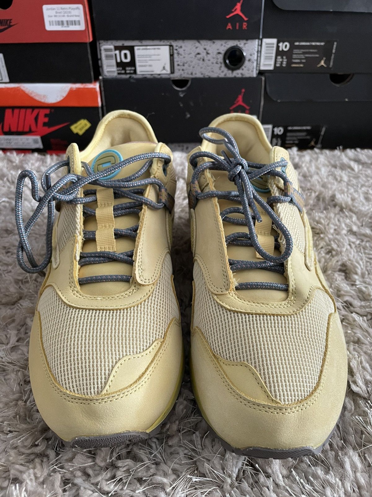 Nike × Travis Scott Air Max 1 x Travis Scott Saturn Gold Size US 11.5 / EU 44-45 - 4 Thumbnail