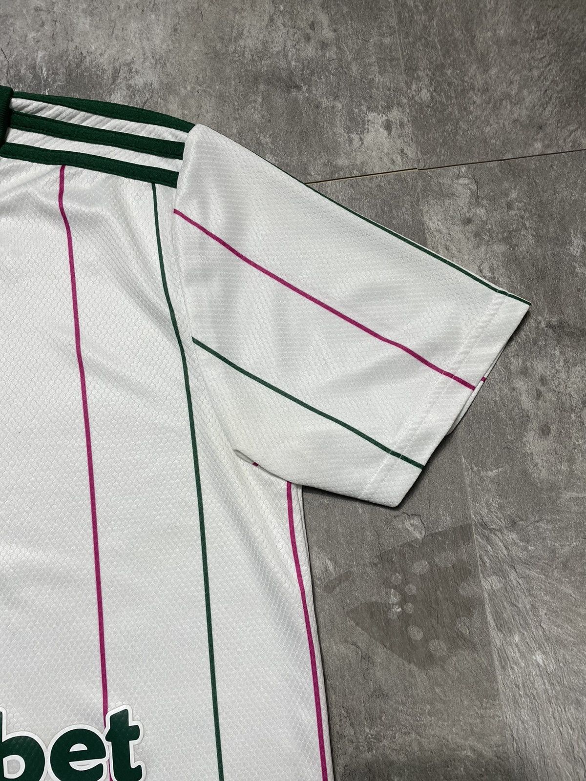 Adidas Adidas Celtic 2021 2022 Football Shirt Soccer Jersey Size US S / EU 44-46 / 1 - 3 Thumbnail