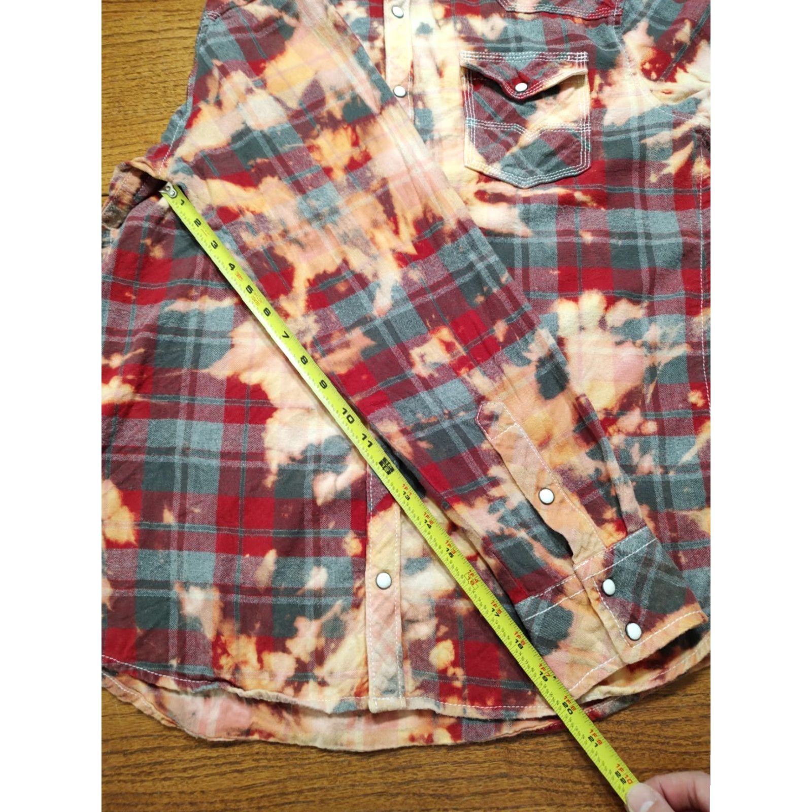 Vintage BKE Shirt Mens Large Red Pearl Snap Long Sleeve Standard Fit Flannel Vtie Dye Shirt Size US L / EU 52-54 / 3 - 7 Thumbnail