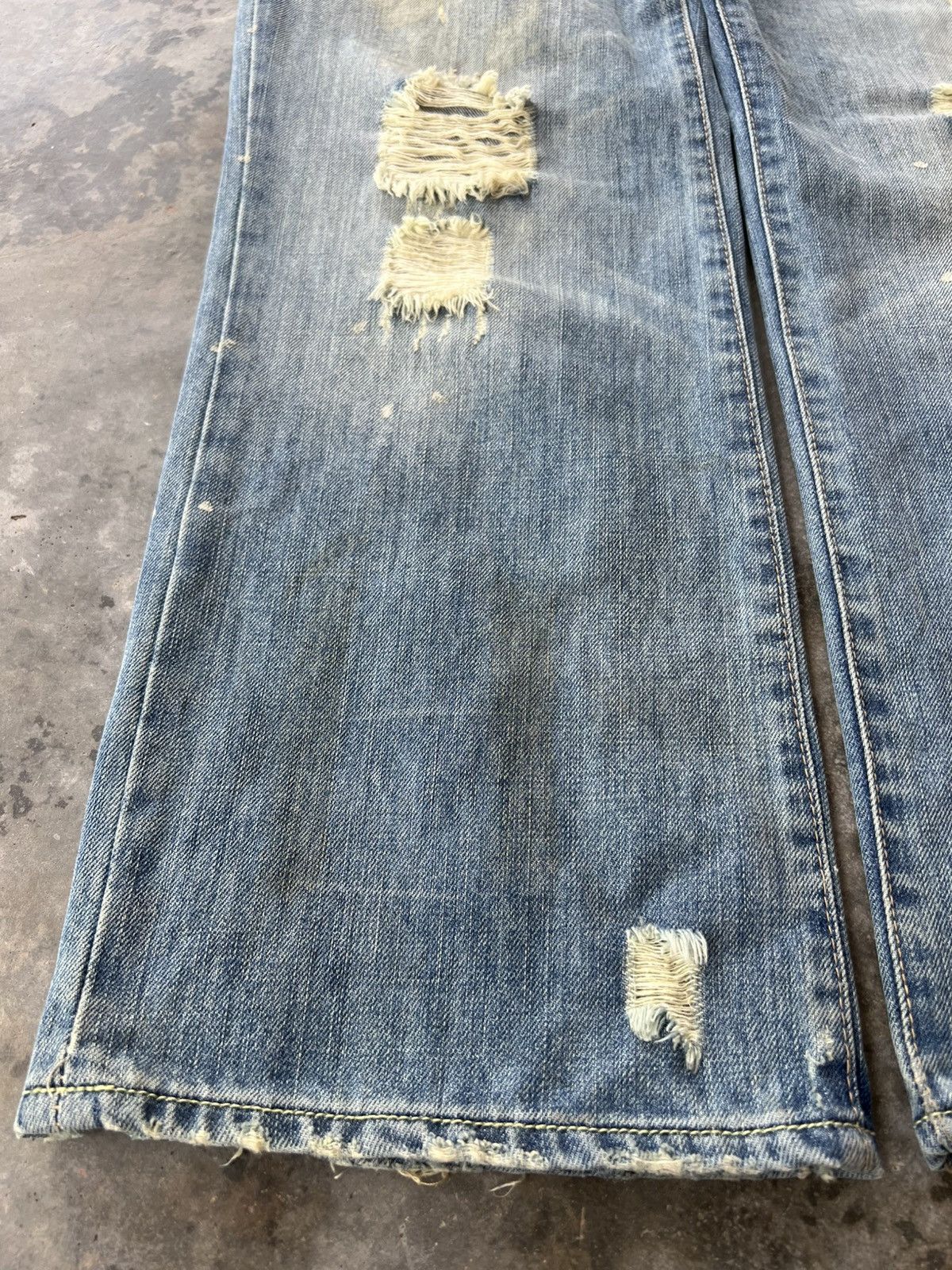 Abercrombie & Fitch × If Six Was Nine × Japanese Brand 💥Flare💥Vintage Abercrombie & Fitch Distress Jean Size US 31 - 3 Thumbnail