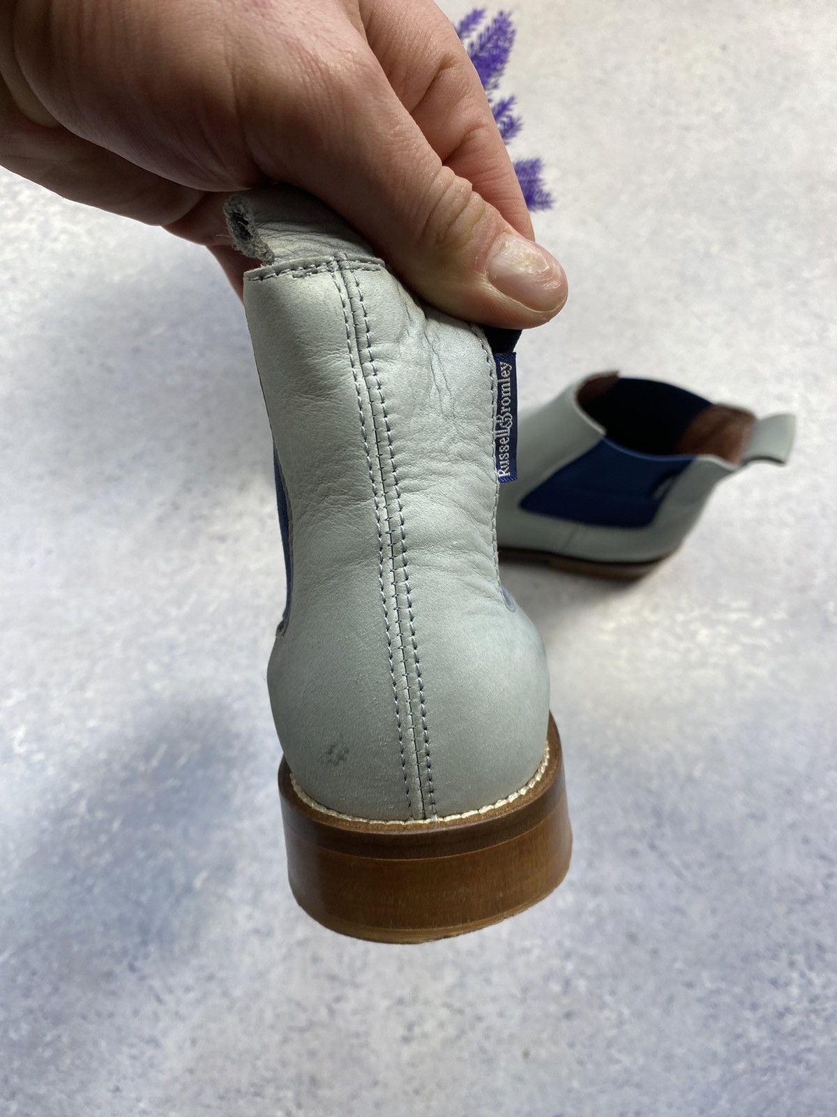 Russell & Bromley Russell Bromley Women’s Chelsea Boots Size US 5 / IT 35 - 16 Thumbnail