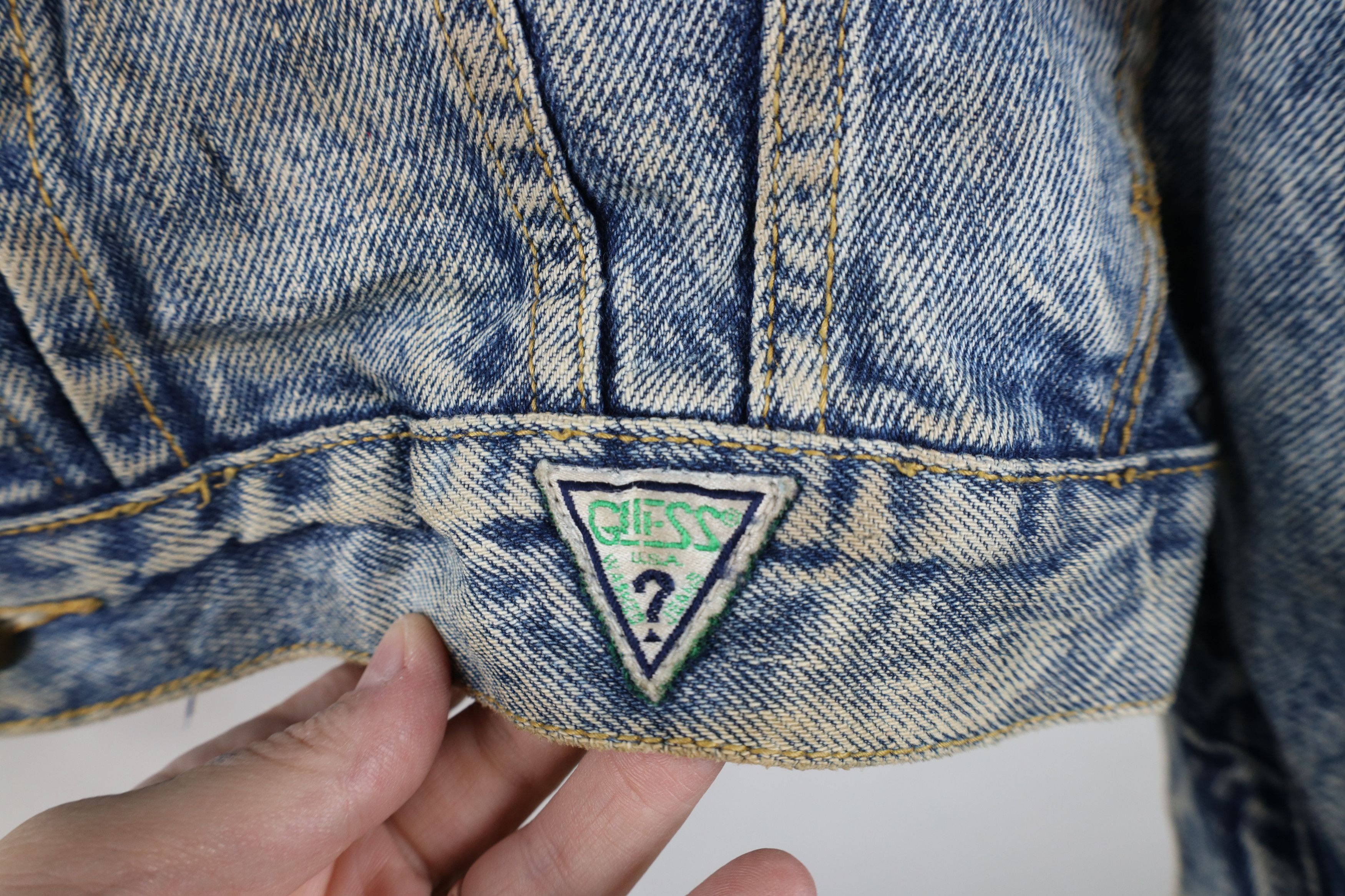 Guess Vintage 90s Guess Acid Wash Denim Trucker Jacket Blue USA Size US M / EU 48-50 / 2 - 4 Thumbnail