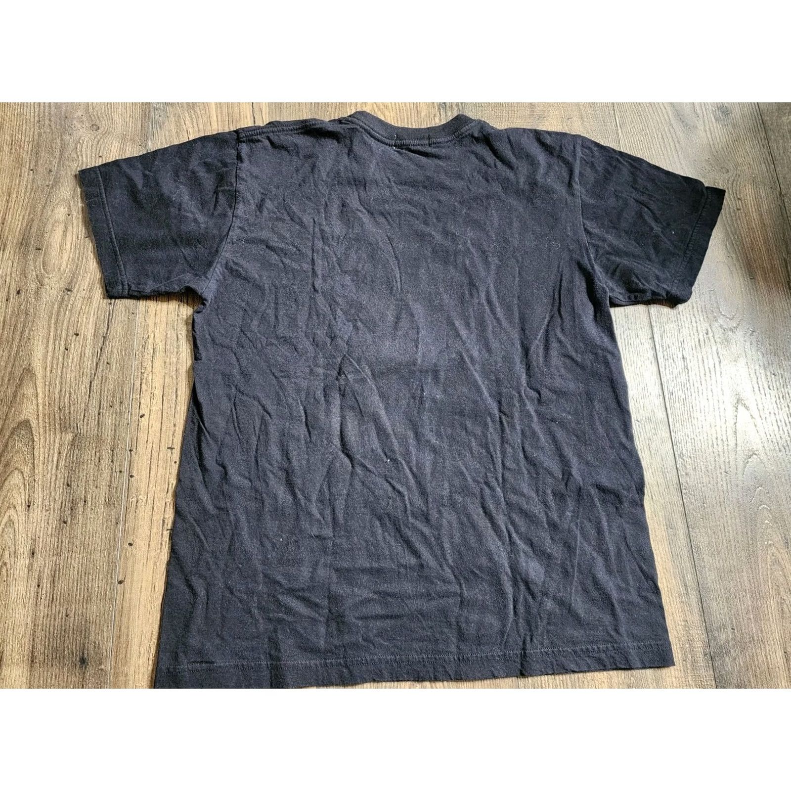 Vintage Yokosuka T-Shirt Mens M Logo Graphic 100% Cotton Black Short Sleeve Crew Neck Slim Fit Vintage 90s Anime Kagemusha Night Theme Mens Size US M / EU 48-50 / 2 - 4 Thumbnail