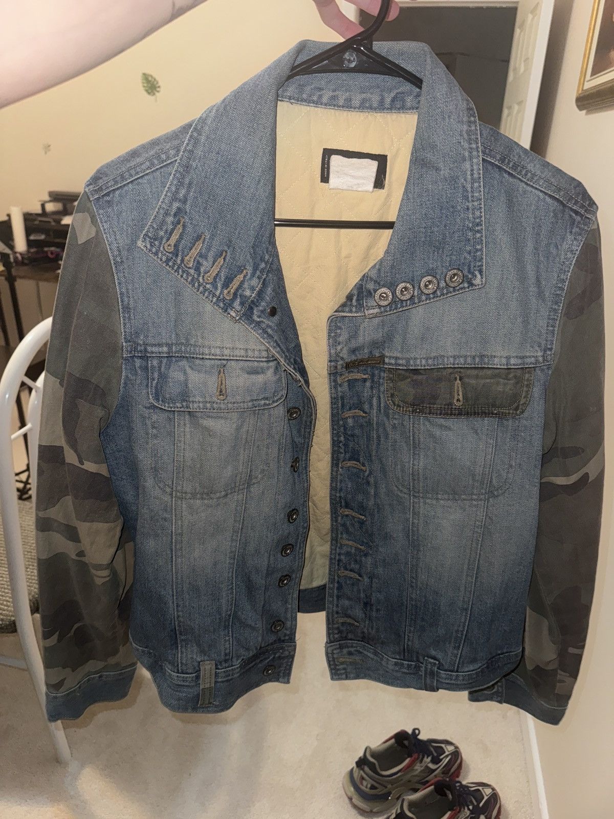 image of Dolce Gabbana Vintage D&g Denim Blue/camo Jacket in Denim/Tan, Men's (Size Medium)