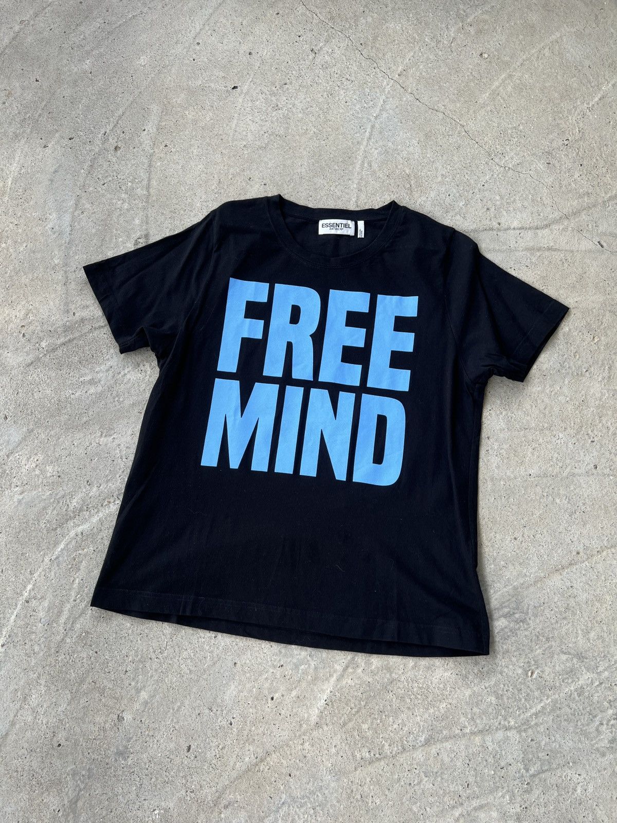 Essentiel Antwerp Essentiel Antwerp Tee Size M / US 6-8 / IT 42-44 - 1 Thumbnail