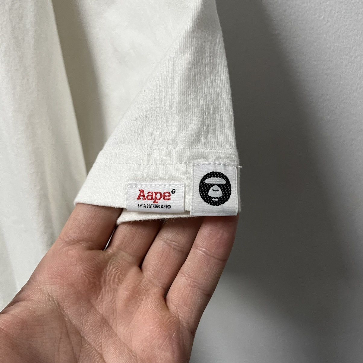 Aape Aape Bape circle logo t-shirt tee big logo Size XL Size US XL / EU 56 / 4 - 10 Thumbnail