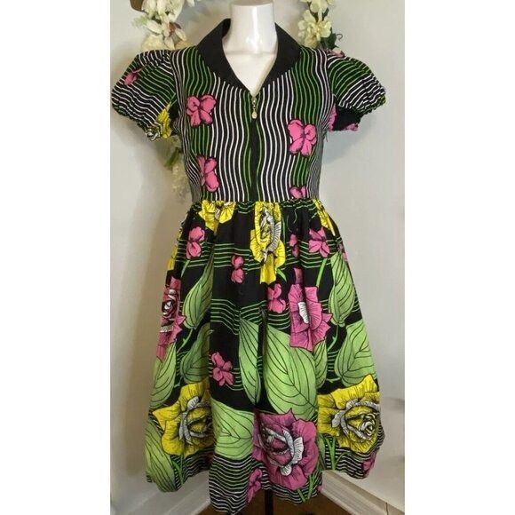 Designer Afrothrone Made to Order African Print Short Sleeve Cotton M Size S / US 4 / IT 40 - 1 Thumbnail