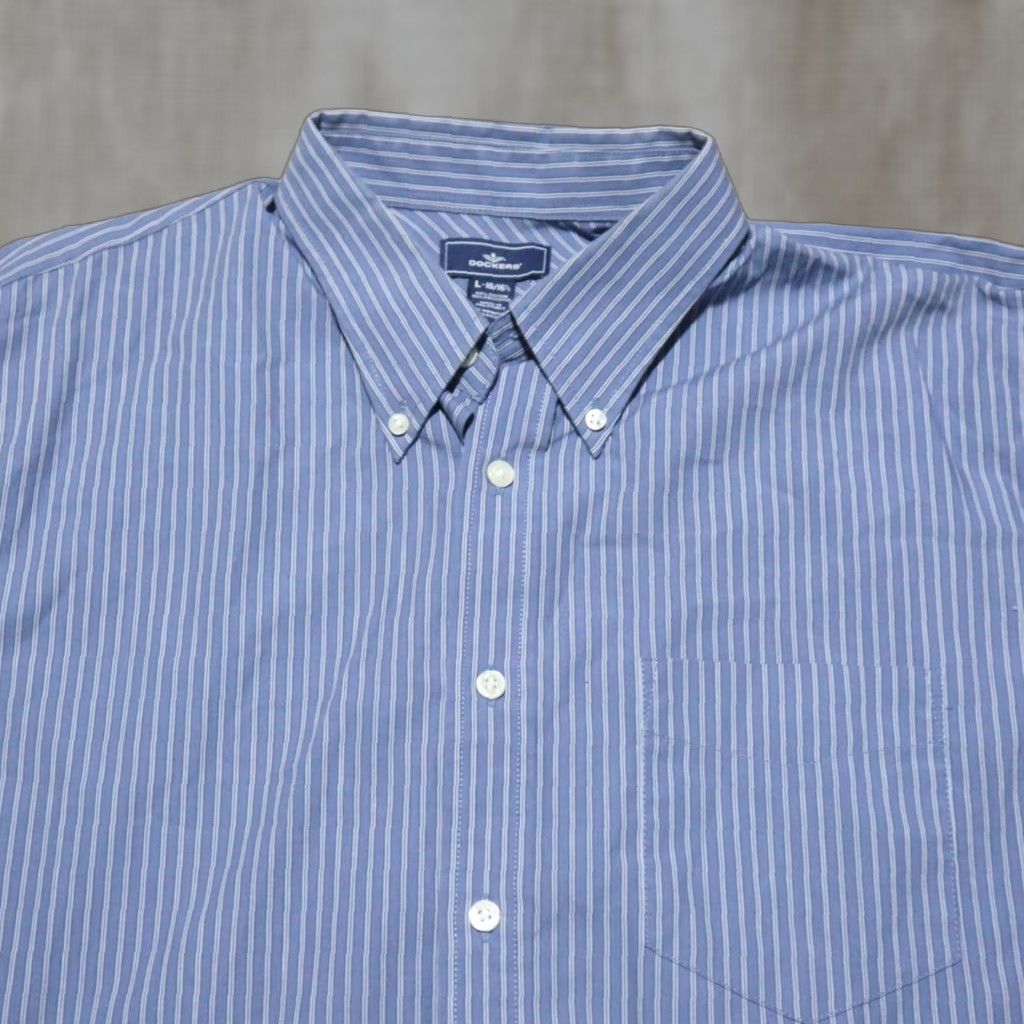 Dockers Dockers Shirt Button-Up Long Sleeve Blue Striped 16/16.5 Size L Large 16 16.5 Adult Men Size Regular Blue Shirt Button Front Size US L / EU 52-54 / 3 - 1 Thumbnail