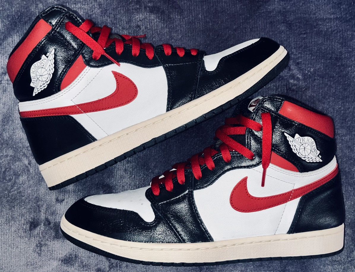 Jordan Brand Air Jordan 1 Retro High OG ‘Gym Red’ Size US 11.5 / EU 44-45 - 1 Thumbnail