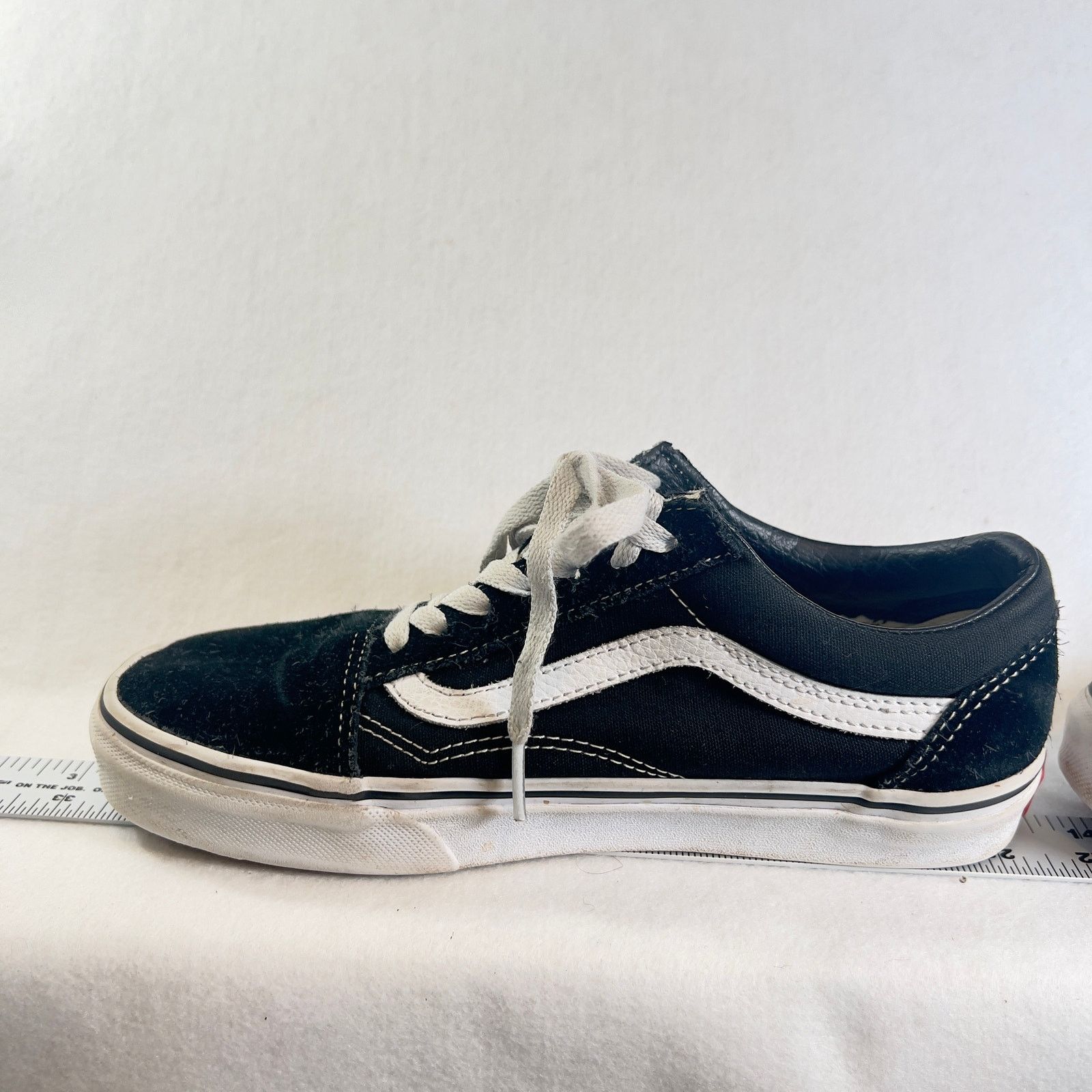 Vans Van's Off The Wall Sneakers Midrise Suede w/ Leather Trim Size US 6 / EU 39 - 10 Thumbnail