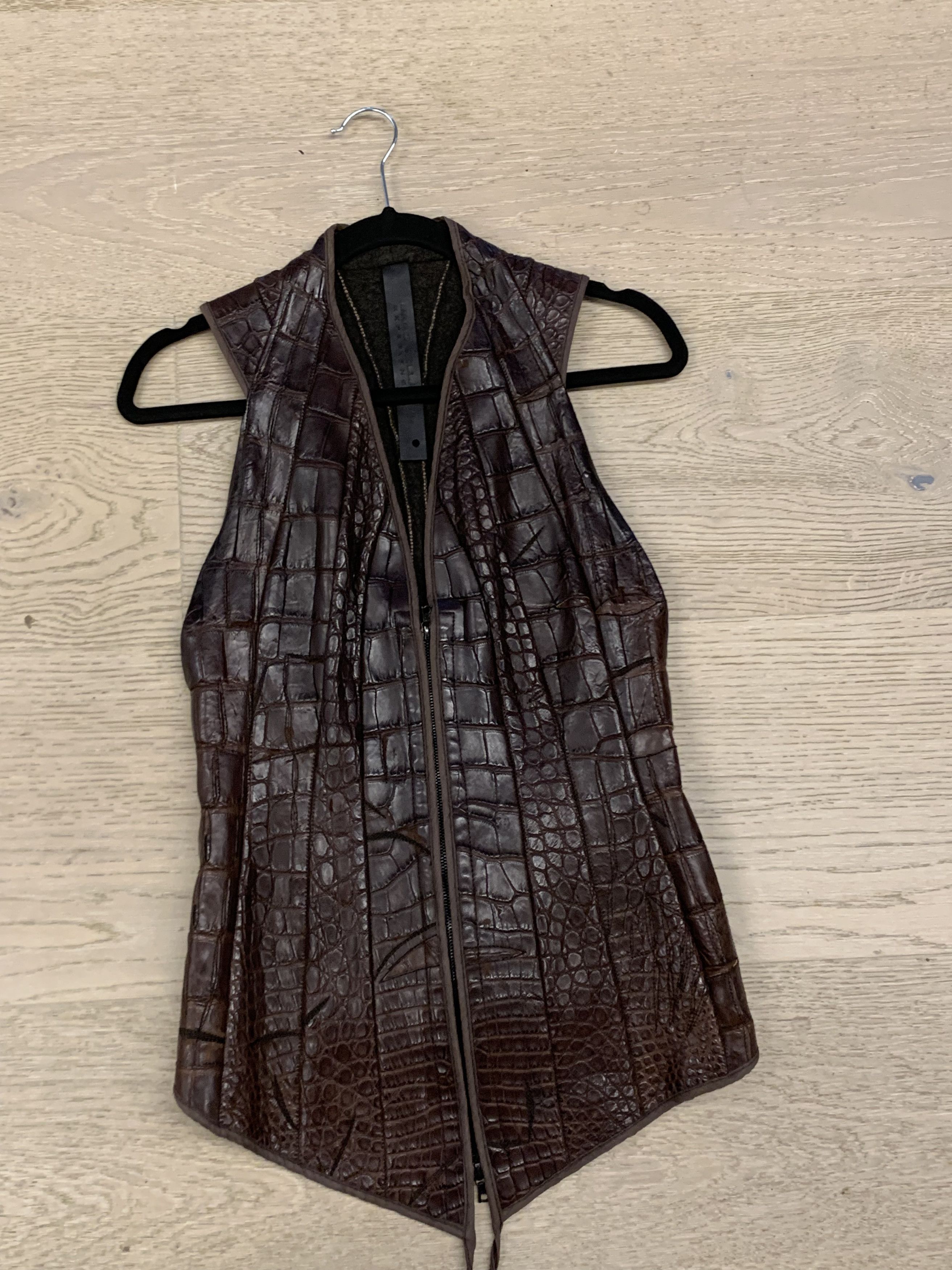 Isaac Sellam Experience crocodile leather vest - thefunkyskunk ie