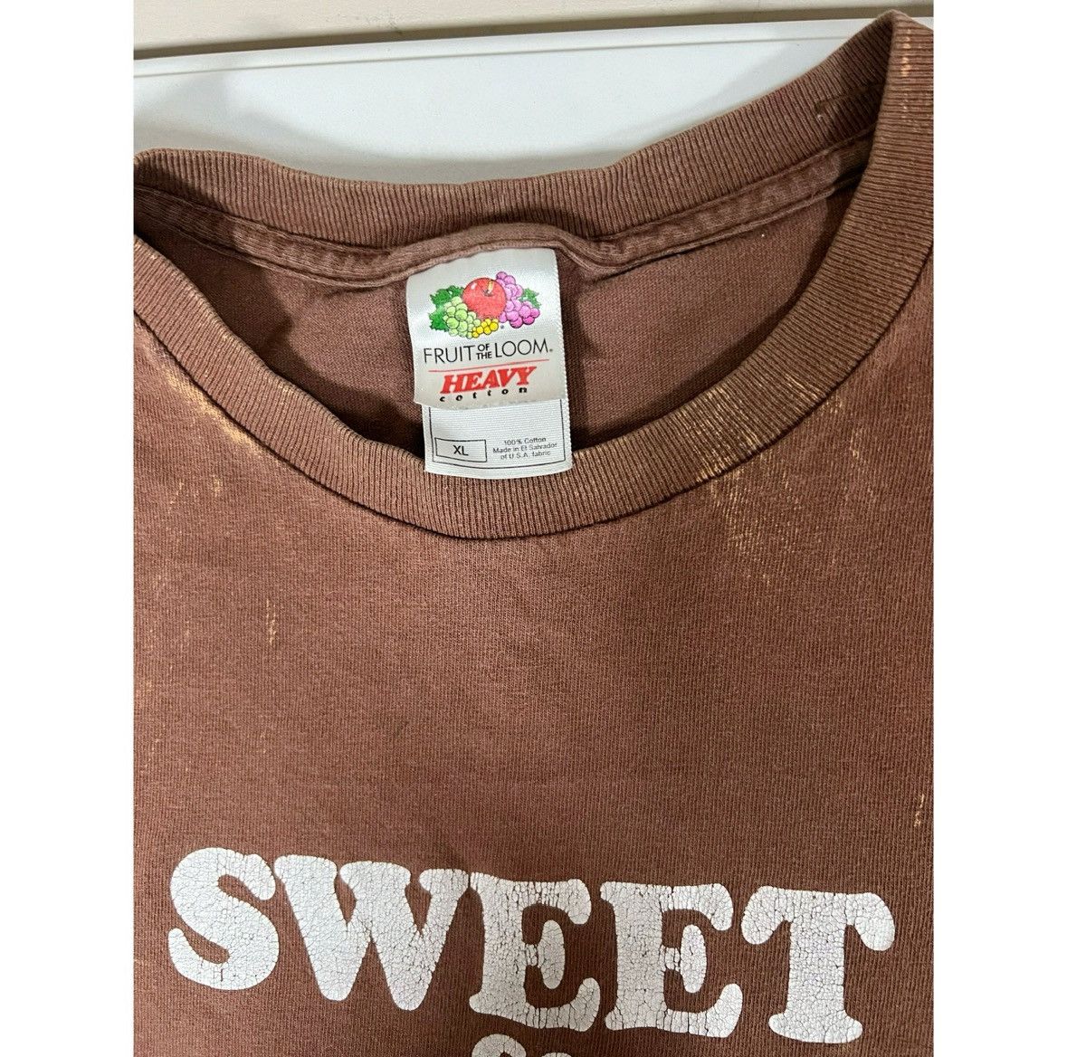 Vintage ‘Tootsie Roll: Sweet and Chocolatey’ Muscle Tee T-Shirt XL 🤎 Size US XL / EU 56 / 4 - 4 Thumbnail