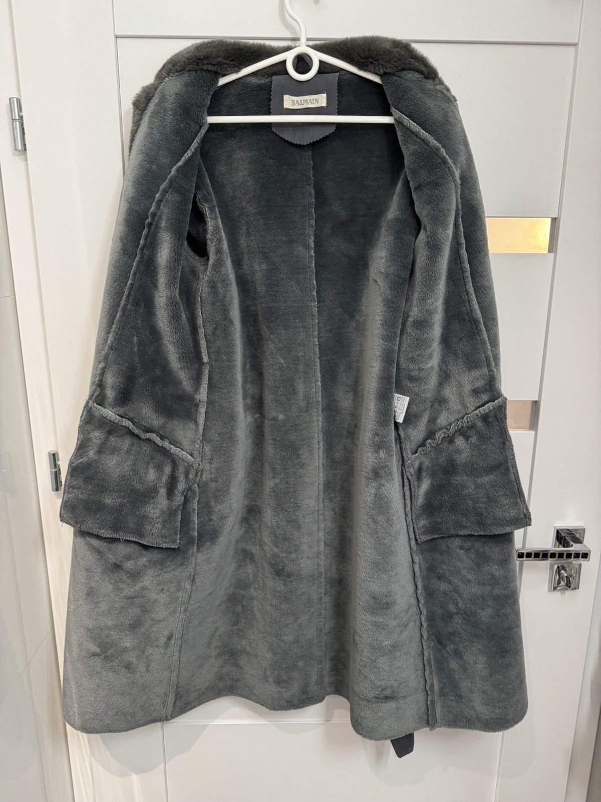 Balmain Balmain Paris Vintage Coat Navy Fur size 42 XL rare Size XL / US 12-14 / IT 48-50 - 3 Thumbnail