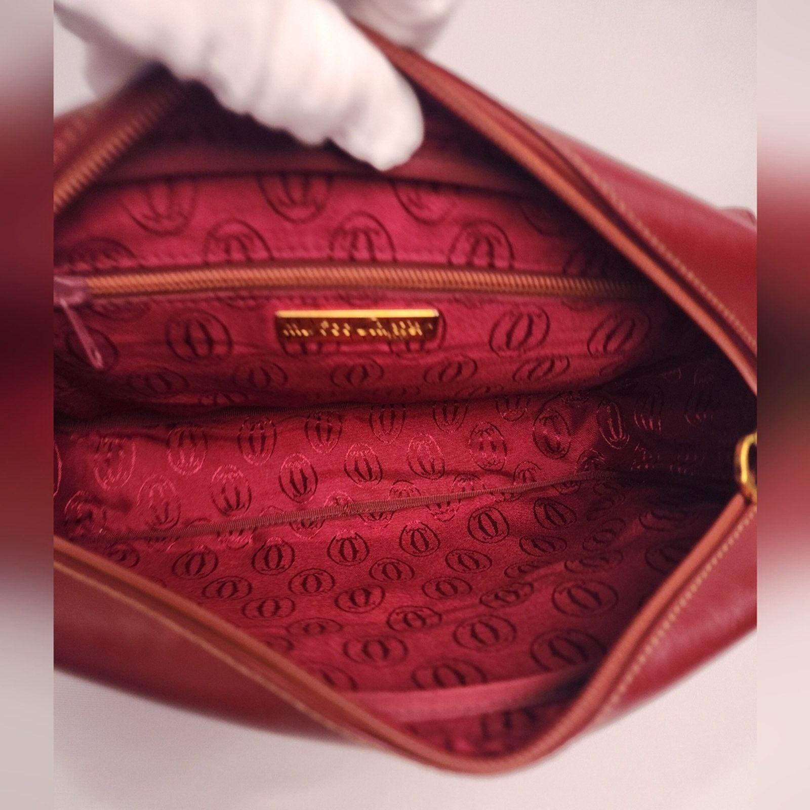 Cartier Cartier Burgundy Bordeaux Leather Shoulder Bag Size ONE SIZE - 12 Thumbnail