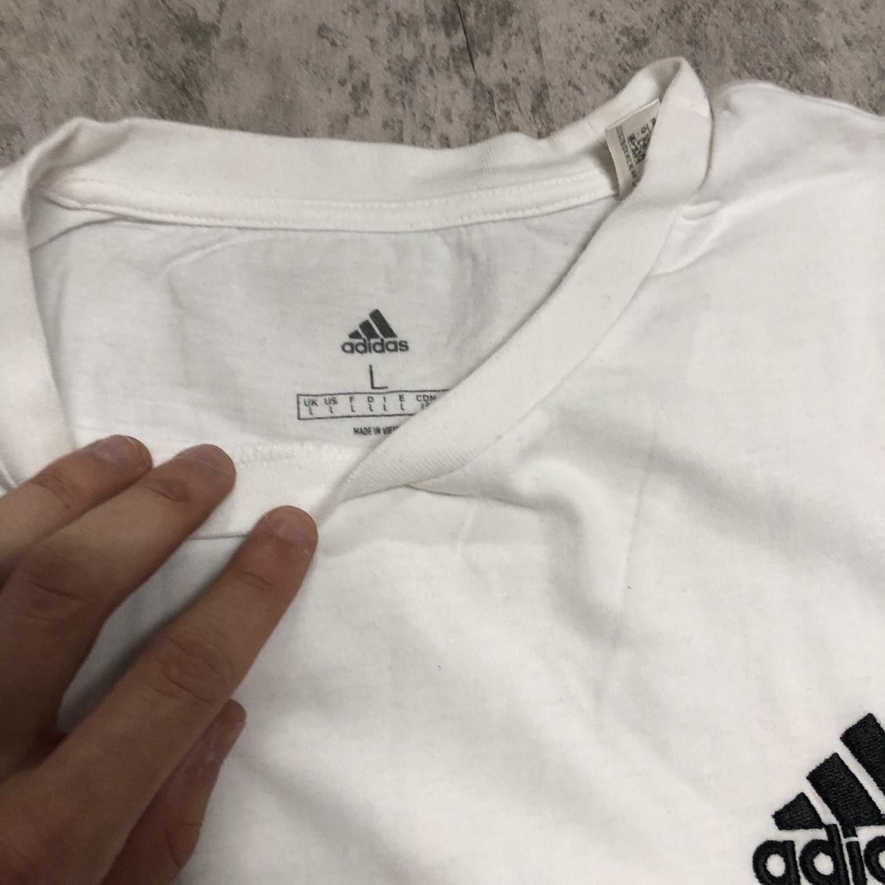 Adidas White Adidas T-shirt with black logo #adidas Size US L / EU 52-54 / 3 - 3 Thumbnail