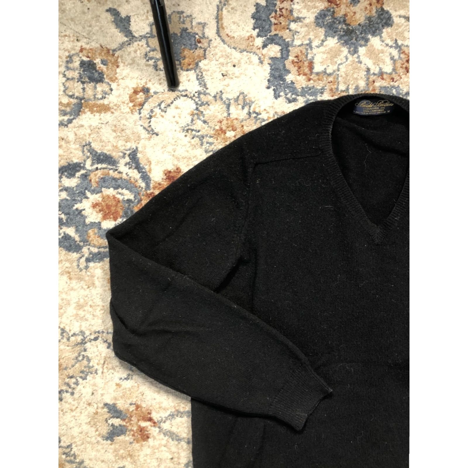 Brooks Brothers Brooks Brothers Sweater Mens M Black 100% Lambswool Knit V Neck Pullover Size US M / EU 48-50 / 2 - 3 Thumbnail