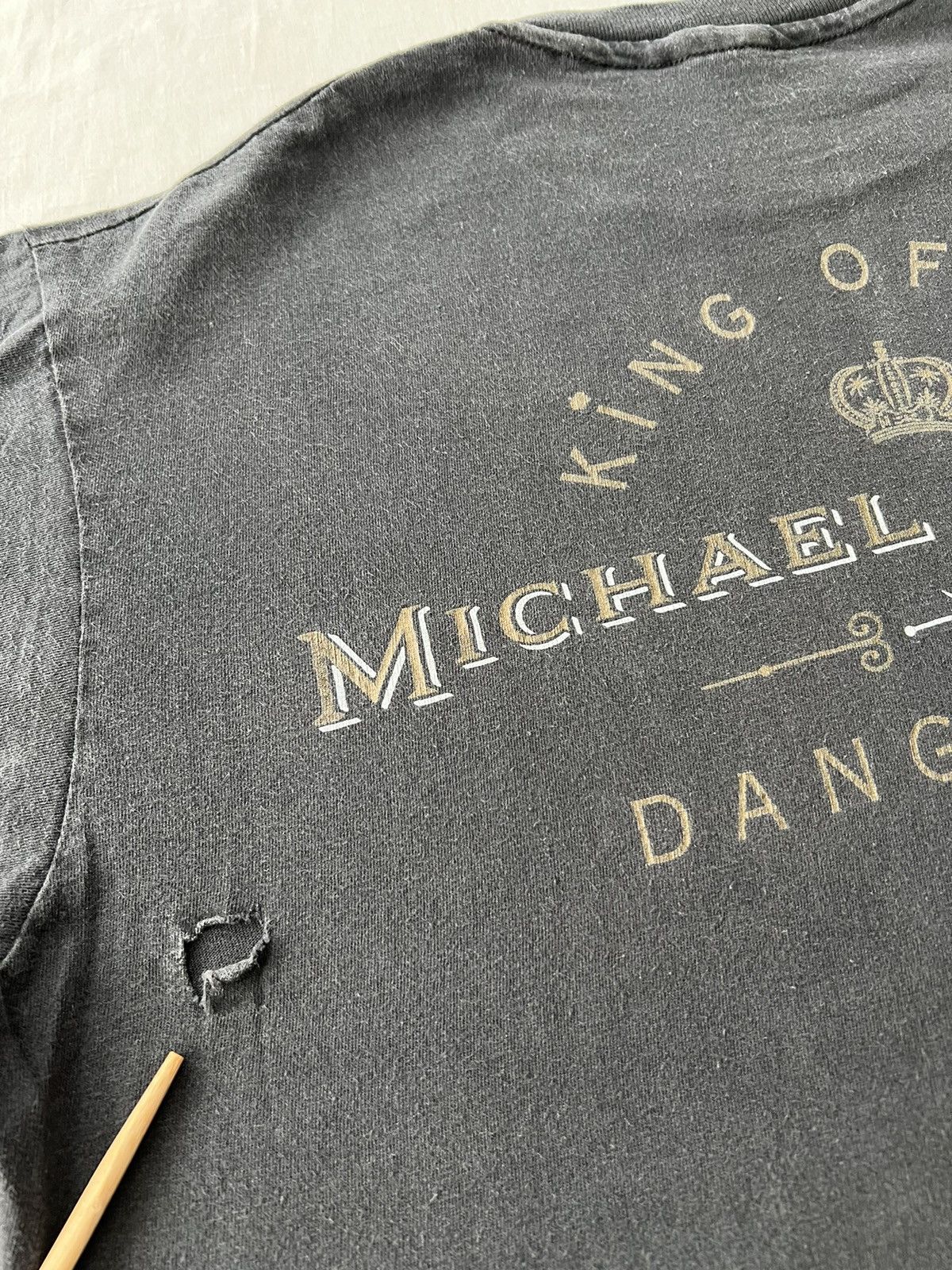 Band Tees Vintage 1992 Michael Jackson Dangerous King of Pop T-shirt Size US L / EU 52-54 / 3 - 19 Thumbnail
