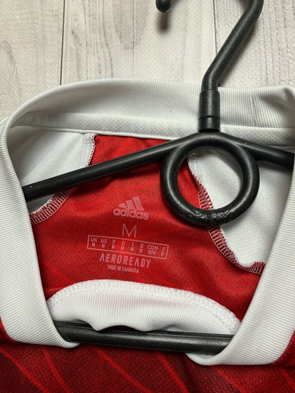 Adidas × Vintage Vintage Arsenal soccer jersey size M adidas red Size US M / EU 48-50 / 2 - 6 Thumbnail