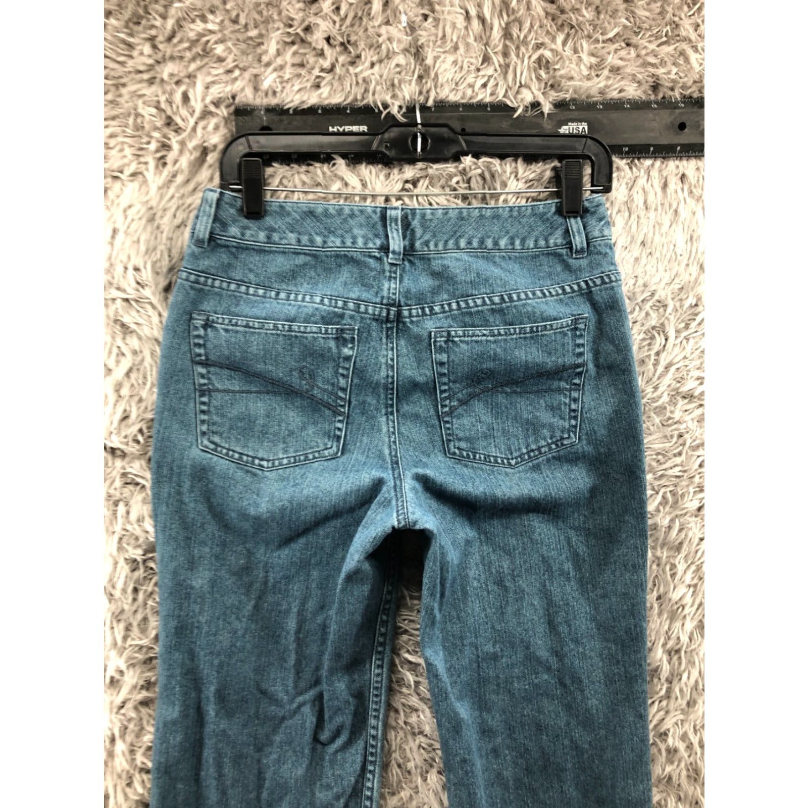 Liz Claiborne Liz Claiborne Jeans Straight Womens Size 4 Medium Wash Blue 5-Pocket Denim Cotton Regular Rise Mid 30in Inseam Belt Loops Logo Zip Button Mens? Size 27" / US 4 / IT 40 - 6 Thumbnail