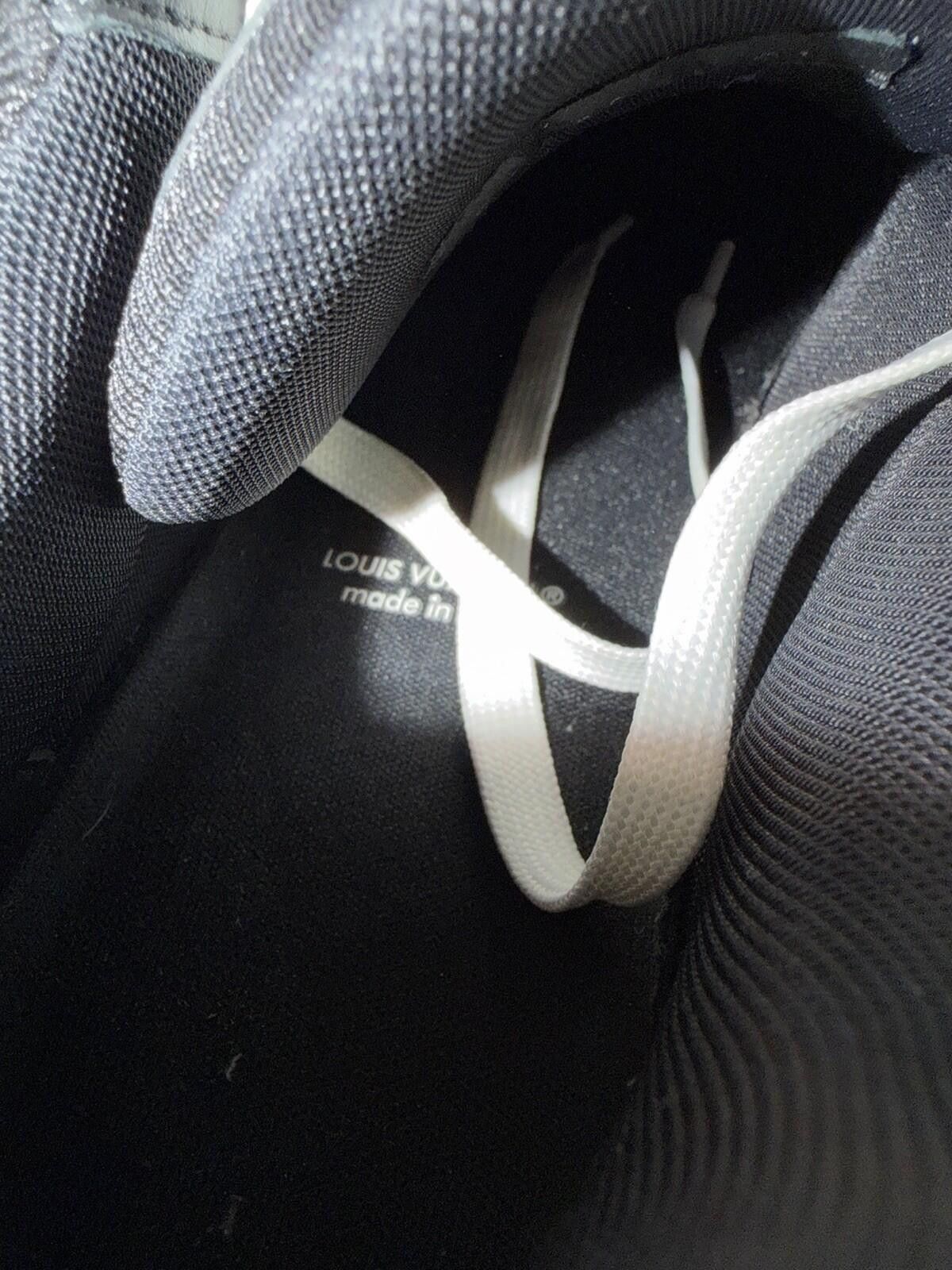 Louis Vuitton Louis Vuitton Trainer Sneakers Black Monogram Mens US 9.5 LV Size US 10.5 / EU 43-44 - 6 Thumbnail