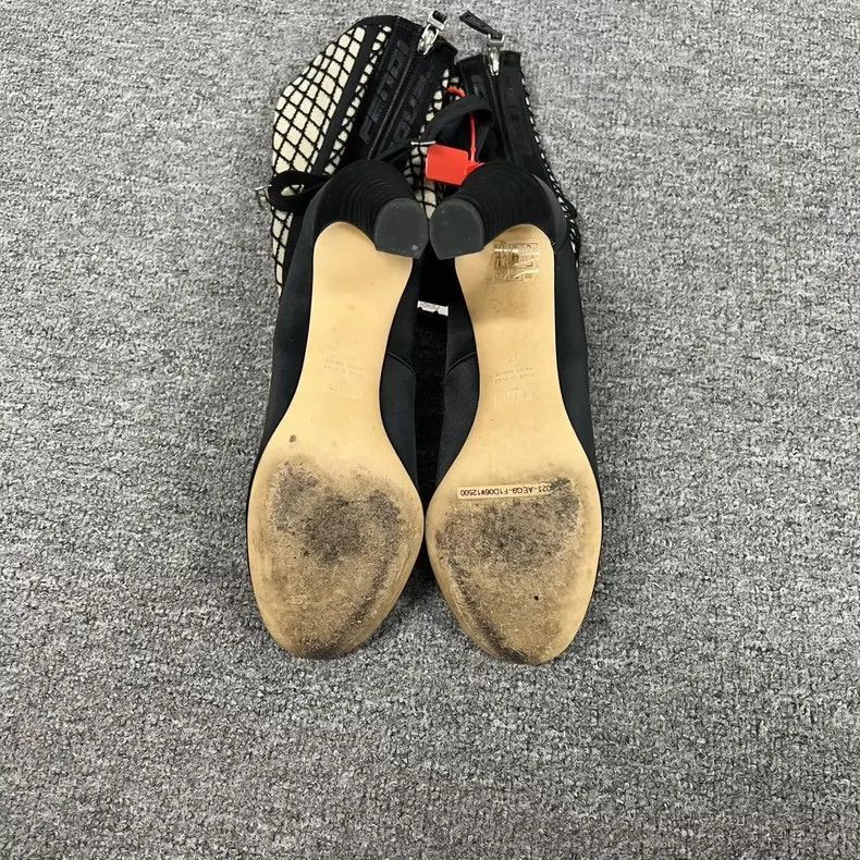 Fendi Fendi Long Boots 37 Size 99% New Condition Size US 7 / EU 40 - 4 Thumbnail