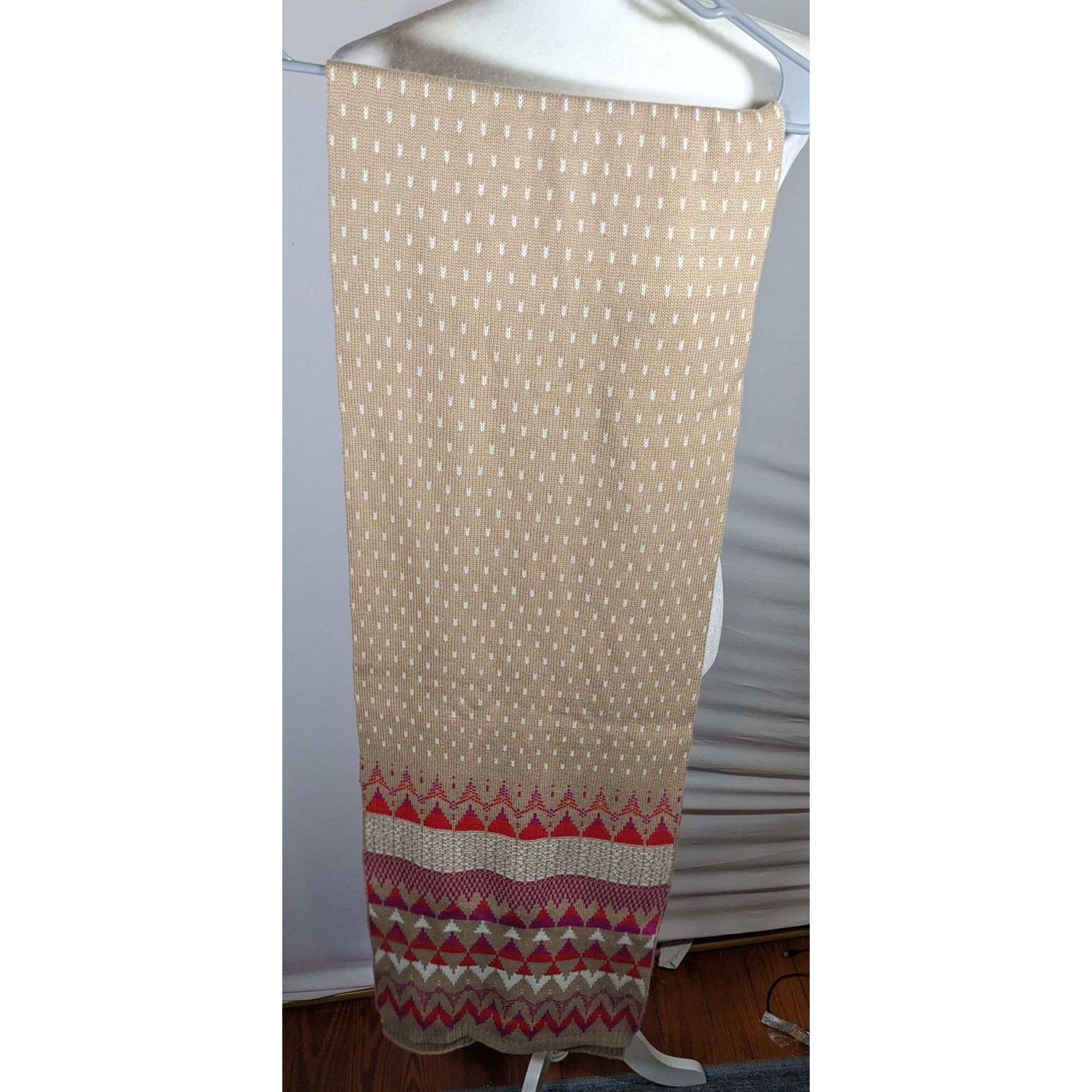 Other Classic Fair Isle Tan And Pink Heavy Winter Scarf Size ONE SIZE - 10 Thumbnail