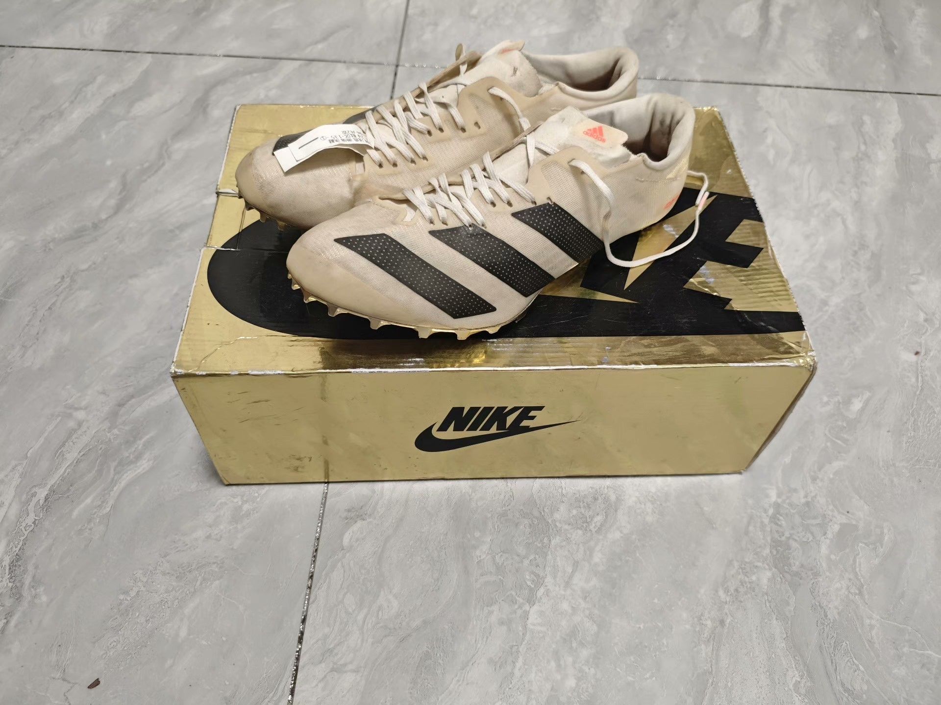 Adidas Adidas Multi Lowtop Sneakers 9.5 Men Size US 9.5 / EU 42-43 - 1 Thumbnail