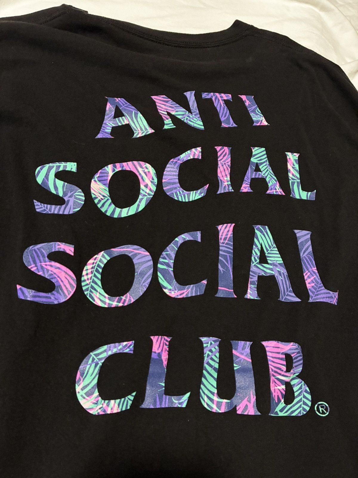 Anti Social Social Club Anti Social Social Club Kiss The Wall Tee T-Shirt Large Size US L / EU 52-54 / 3 - 5 Thumbnail
