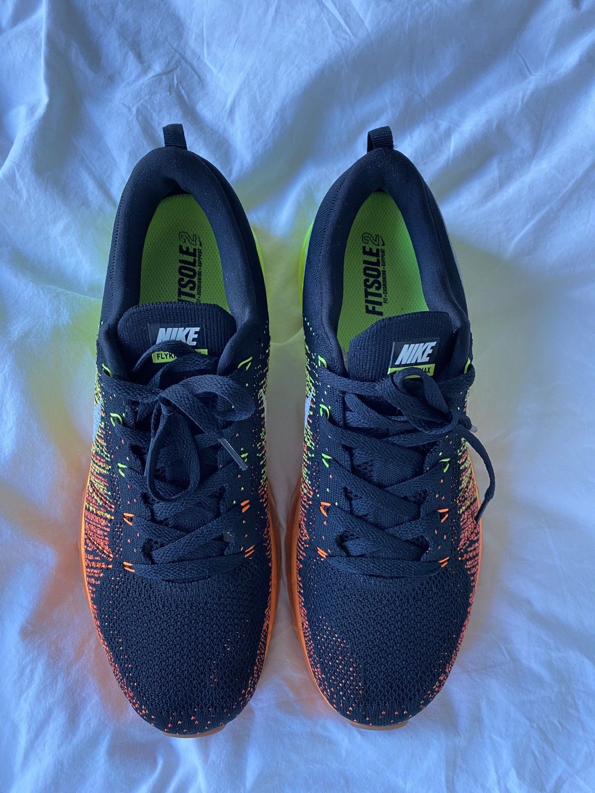 Nike Nike Flyknit Max Size US 10.5 / EU 43-44 - 2 Thumbnail