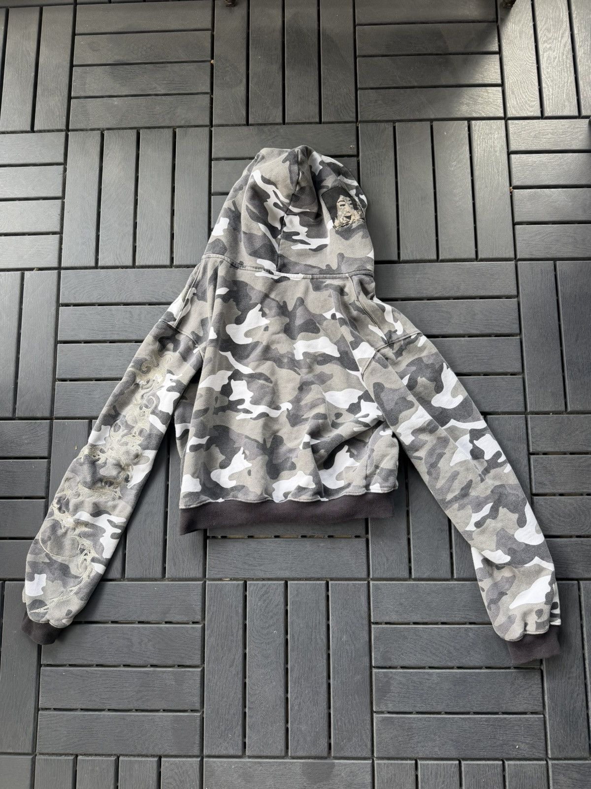 Other Grey camo zip up hoodie with embroidered flames Size US S / EU 44-46 / 1 - 2 Thumbnail