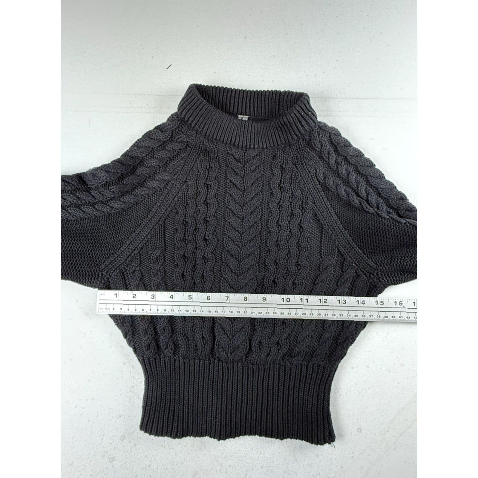 Anthropologie VINTAGE Anthropologie Sweater XS Black Cable-Knit Mock Neck Women Pullover XS Black Mock Neck Cable-Knit Sweater Anthropologie Women Pullover Size XS / US 0-2 / IT 36-38 - 3 Thumbnail